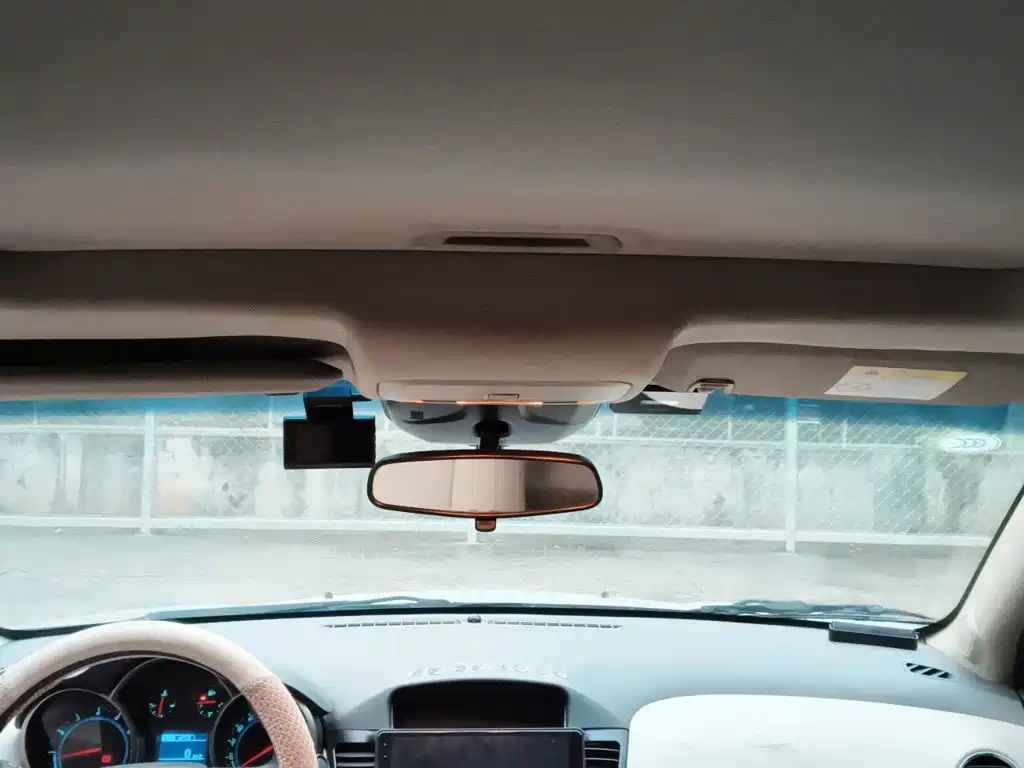 Chevrolet Cruze — миниатюра 14