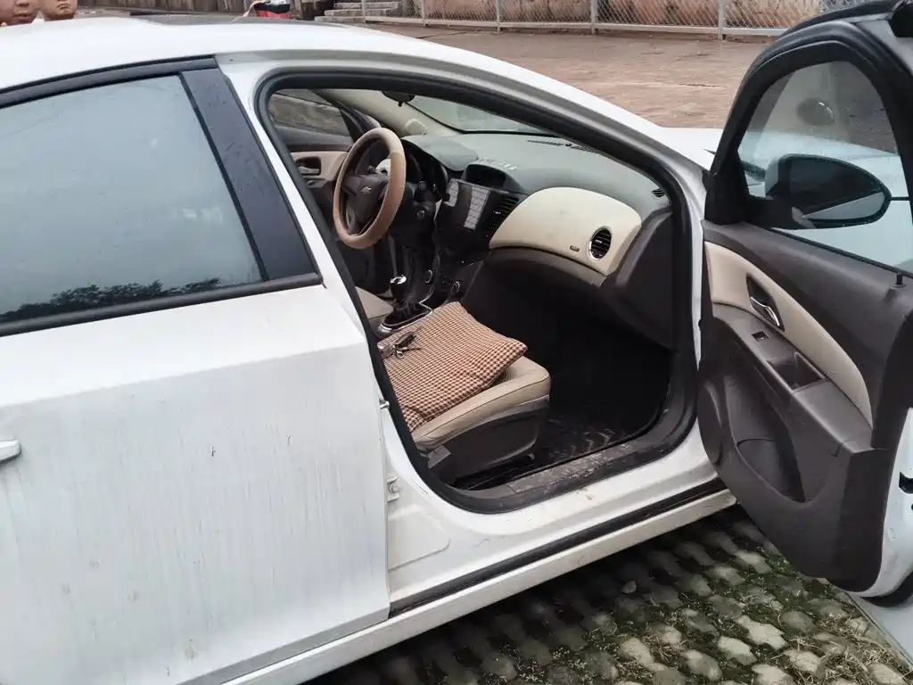 Chevrolet Cruze — миниатюра 19