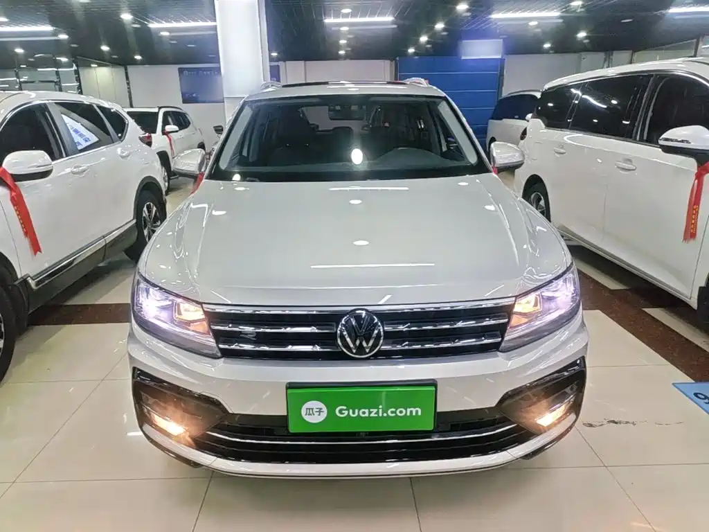 Volkswagen Tiguan L — миниатюра 3