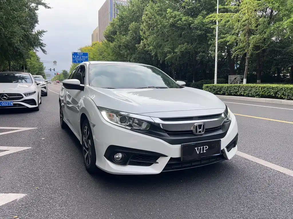Honda Civic — миниатюра 2