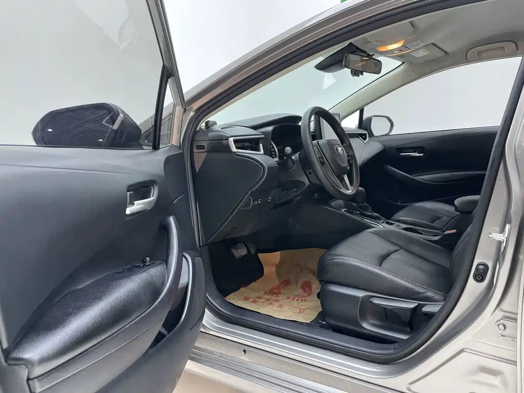 Toyota Corolla — миниатюра 18