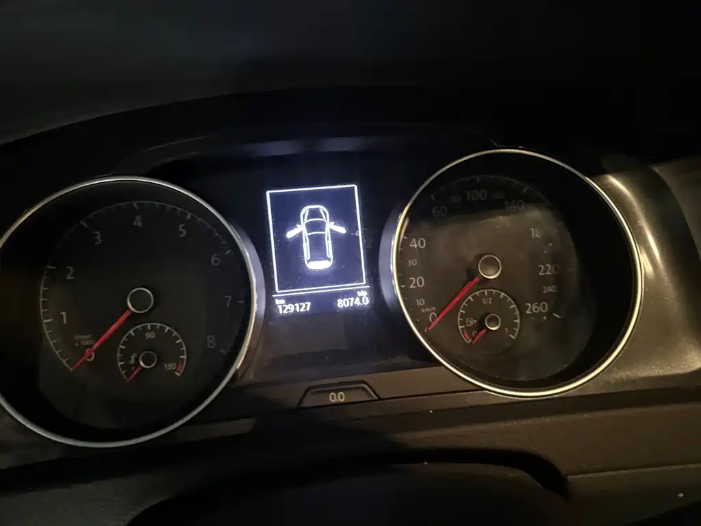 Volkswagen Golf — миниатюра 14