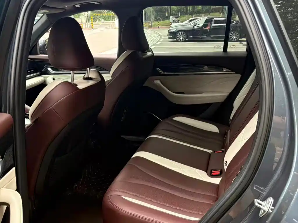 Geely Xingyue L — миниатюра 6