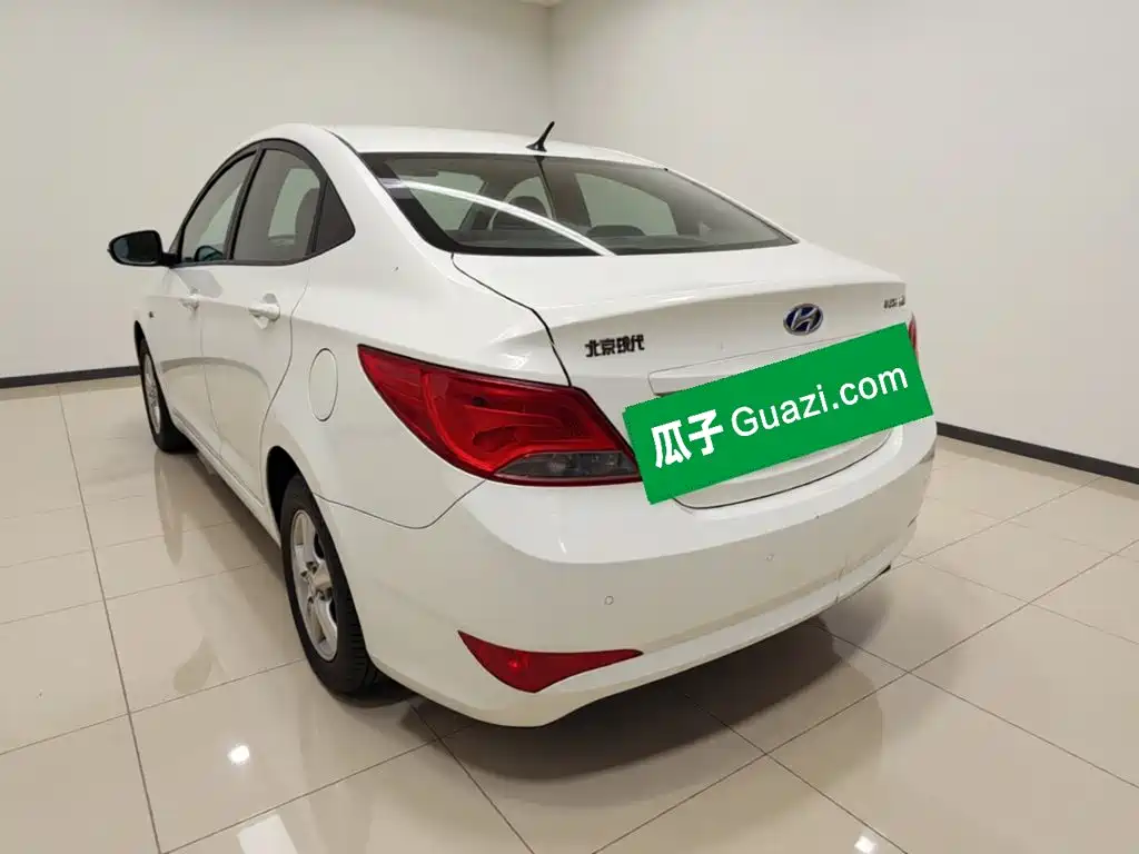Hyundai Verna — миниатюра 25