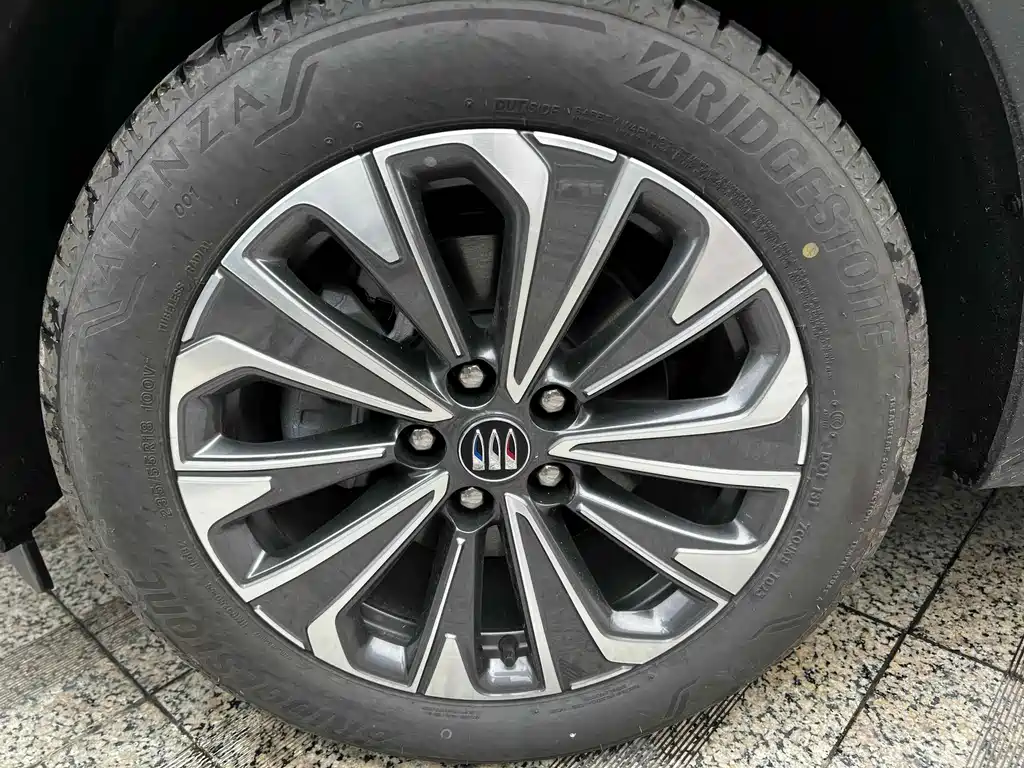 Buick Envision S — миниатюра 10