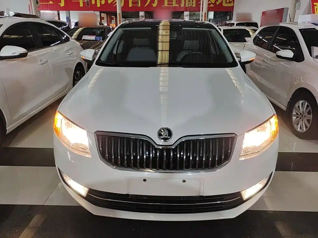 Skoda Octavia — миниатюра 3