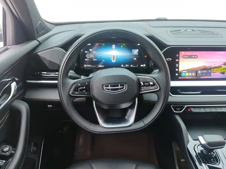 Geely Xingyue L — миниатюра 15