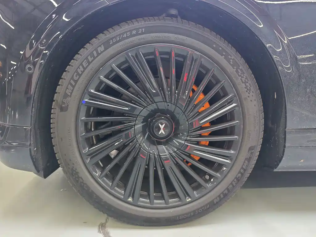XPeng G9 — миниатюра 5