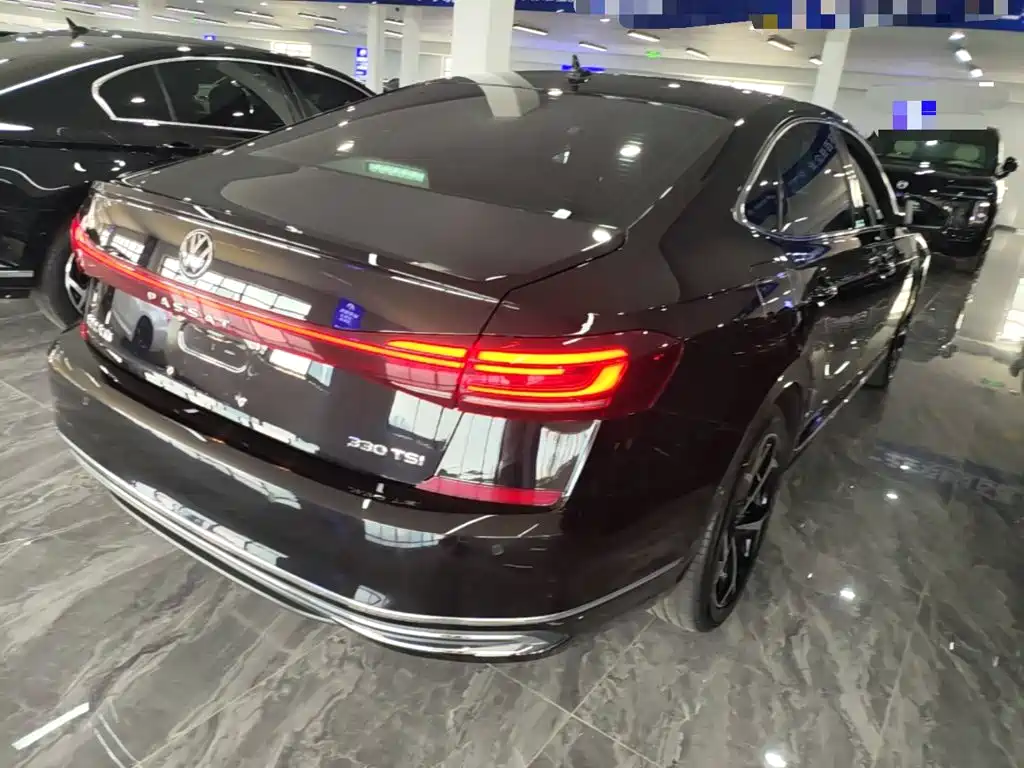 Volkswagen Passat — миниатюра 7