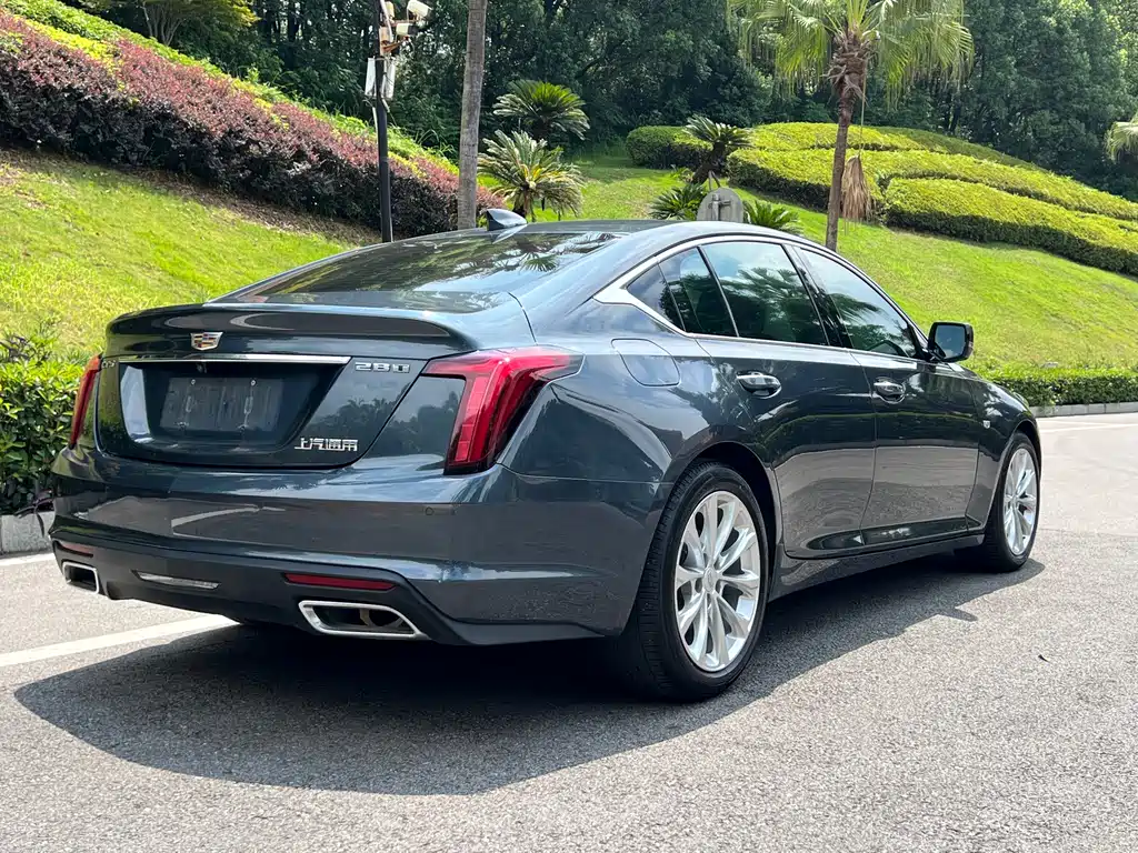 CADILLAC CT5