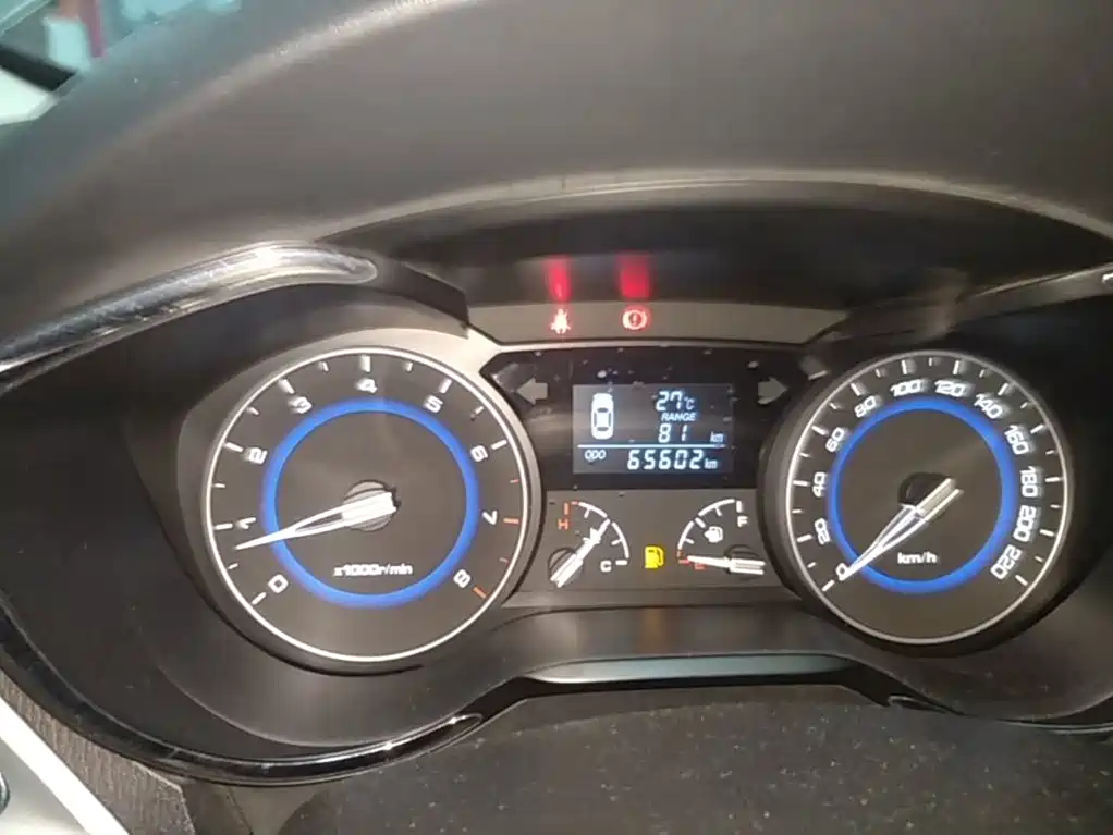 Changan V7 — миниатюра 12