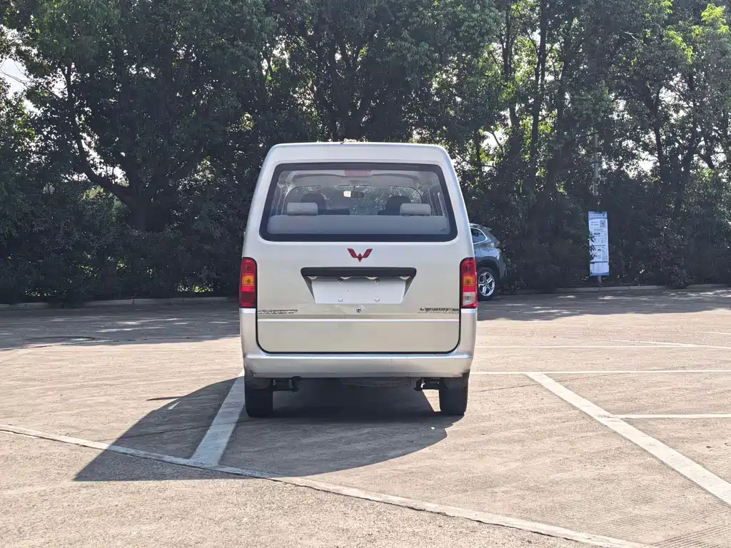 Wuling Zhiguang — миниатюра 5