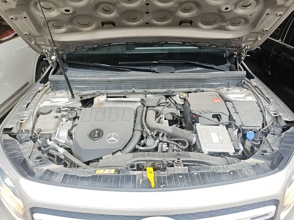 Mercedes-Benz GLB — миниатюра 20