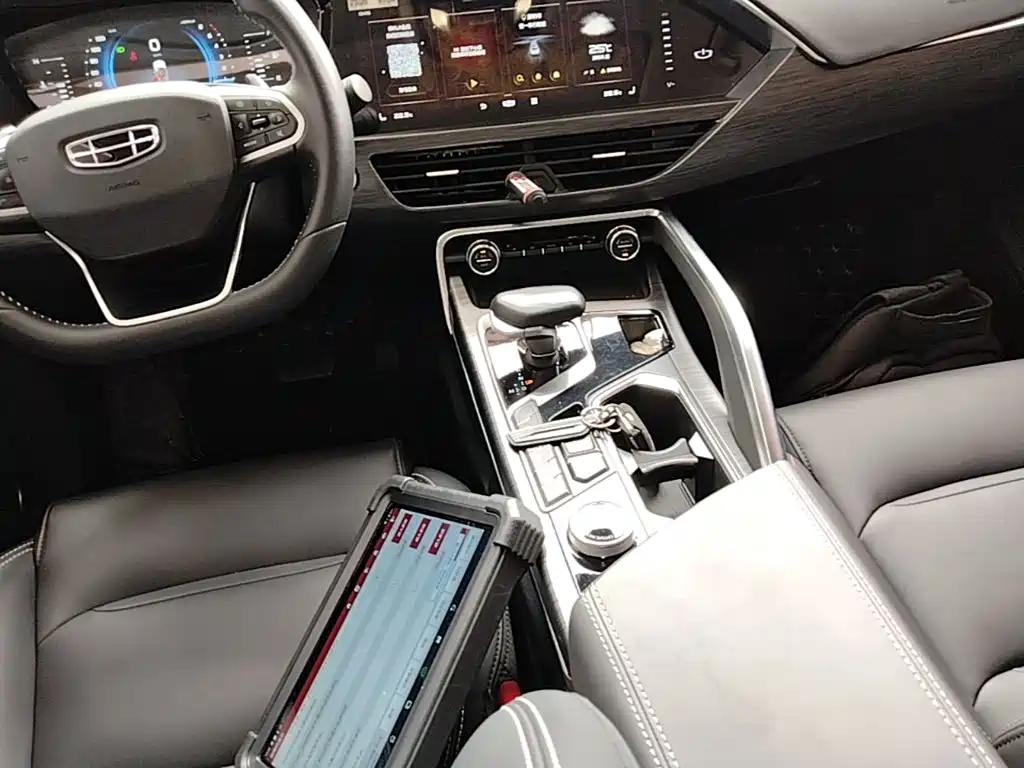 Geely Xingyue — миниатюра 14