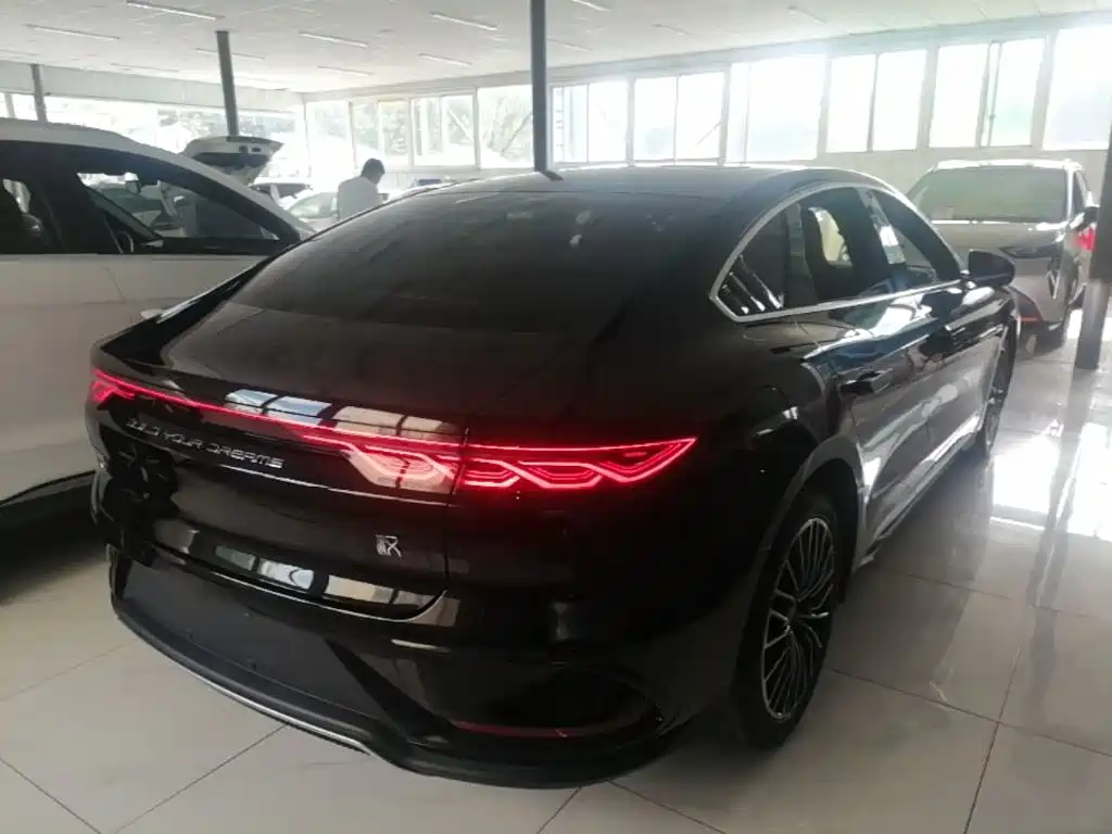 BYD Han — миниатюра 7
