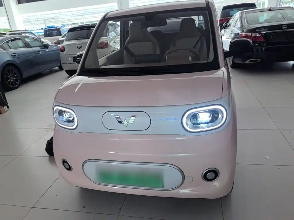 Wuling MINIEV — миниатюра 3