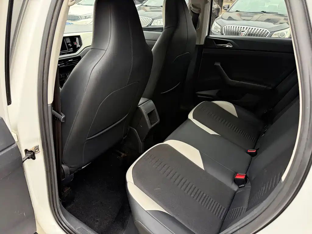 Volkswagen Polo 2019 Plus 1.5L AT