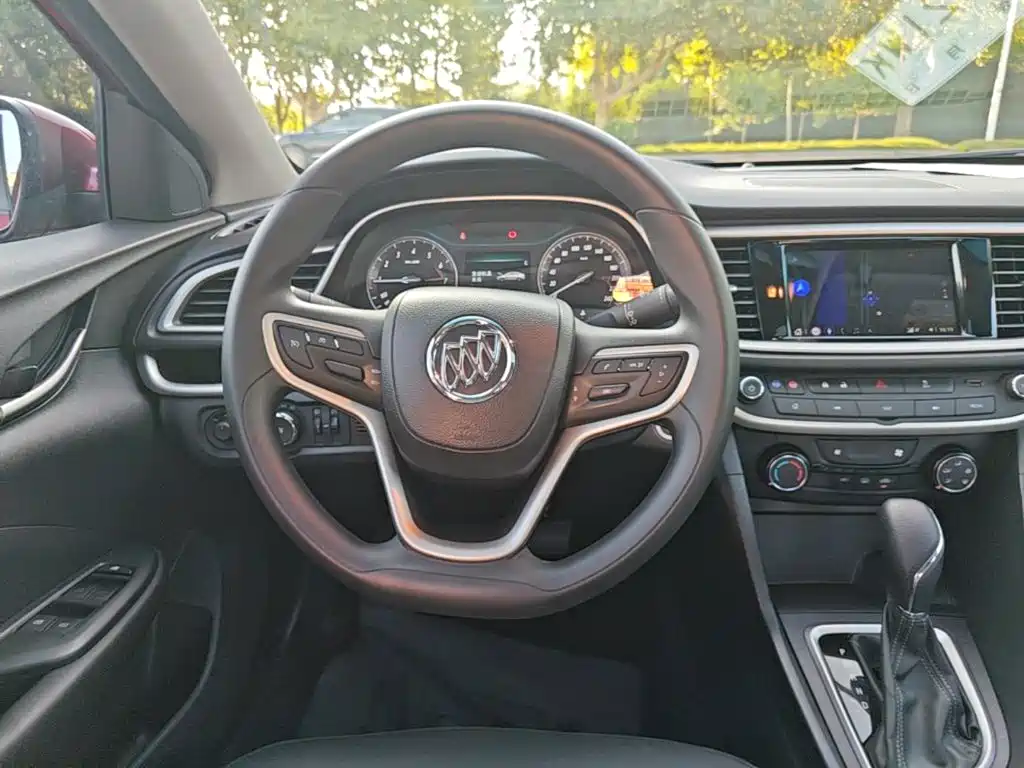 Buick Excelle — миниатюра 11