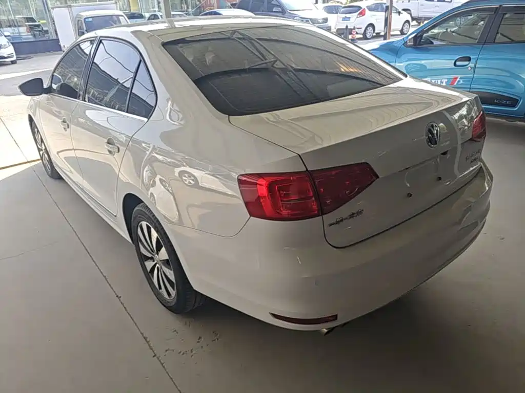 Volkswagen Sagitar — миниатюра 5