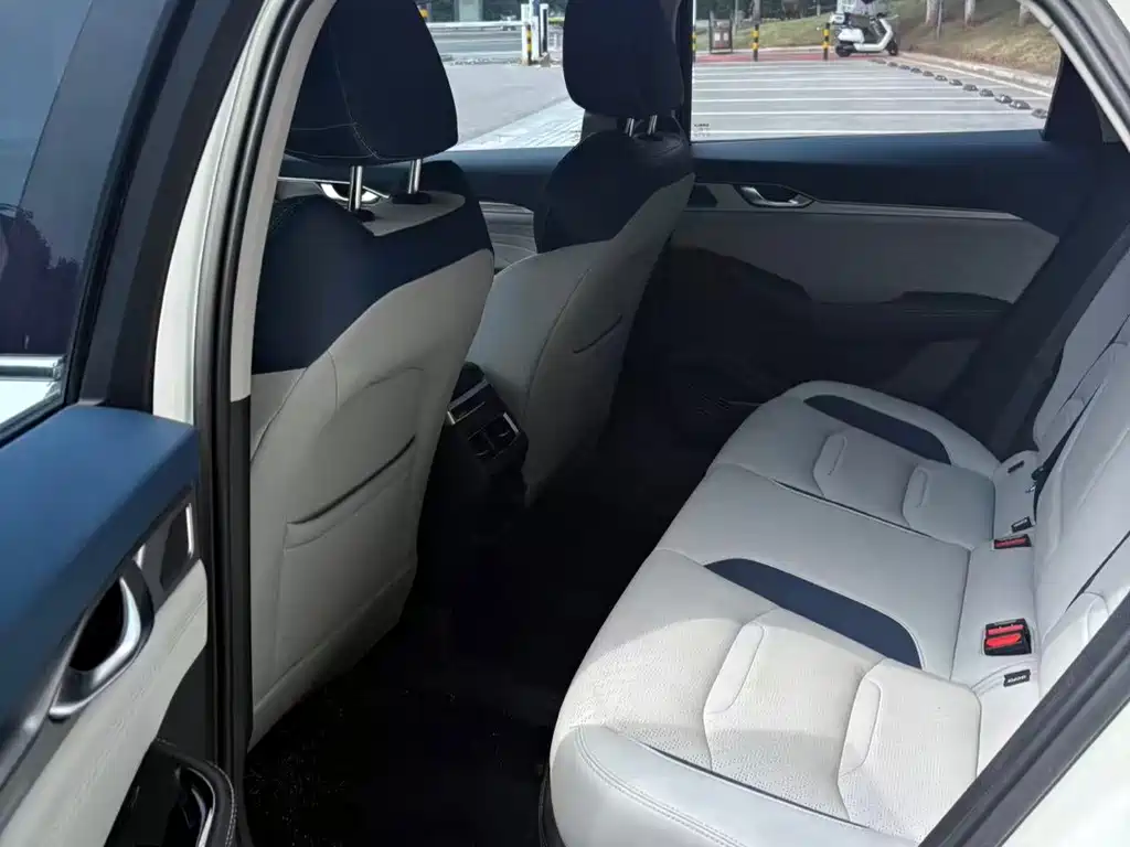 Geely Xingrui — миниатюра 6