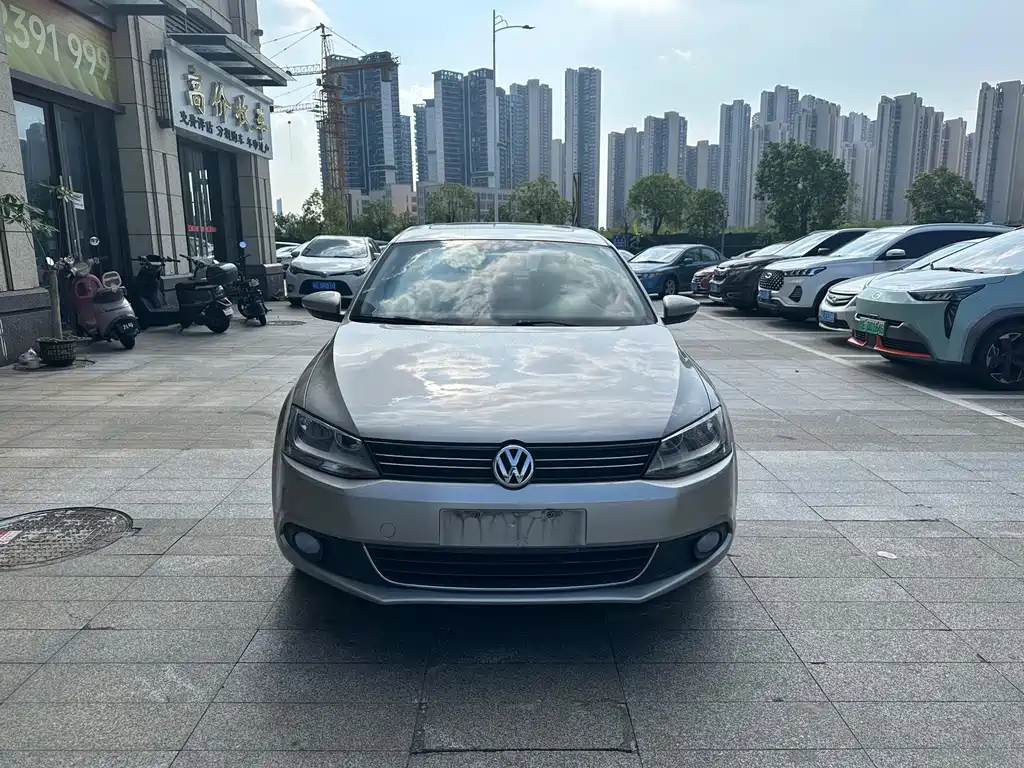 Volkswagen Sagitar — миниатюра 2