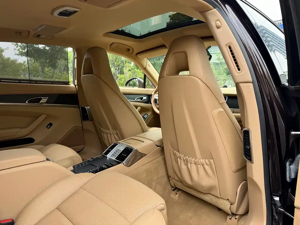 Porsche Panamera — миниатюра 23
