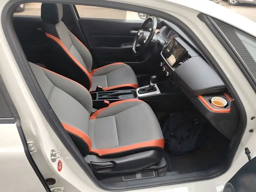 Honda Fit — миниатюра 25