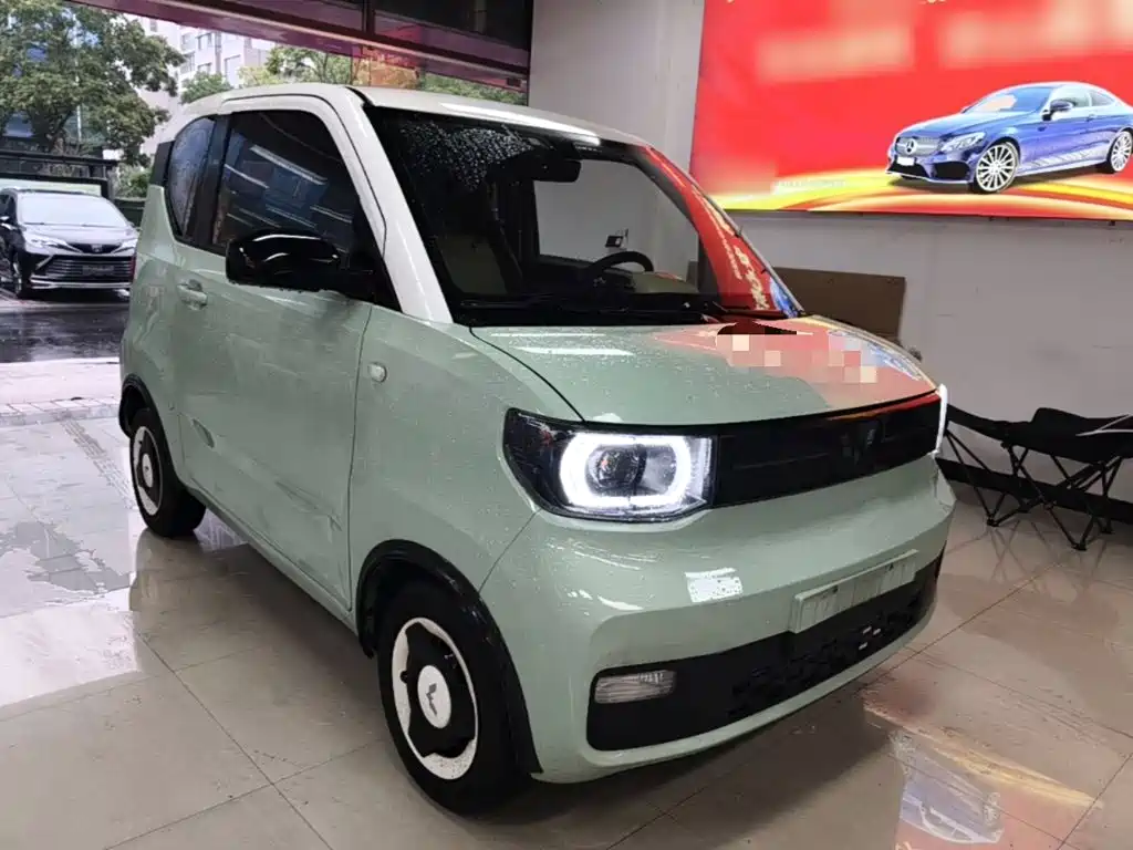 Wuling MINIEV — миниатюра 4