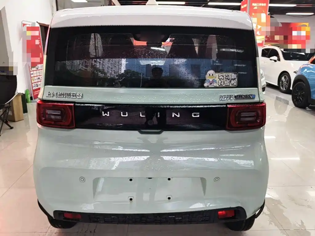 Wuling MINIEV — миниатюра 6