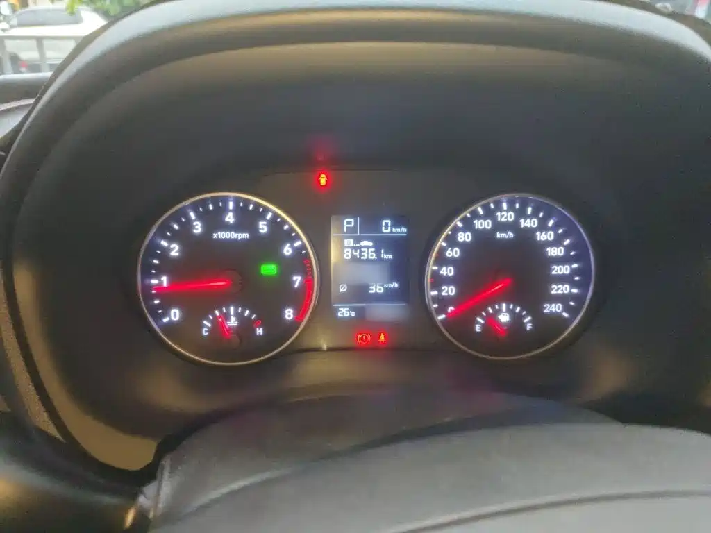 Hyundai Elantra — миниатюра 4