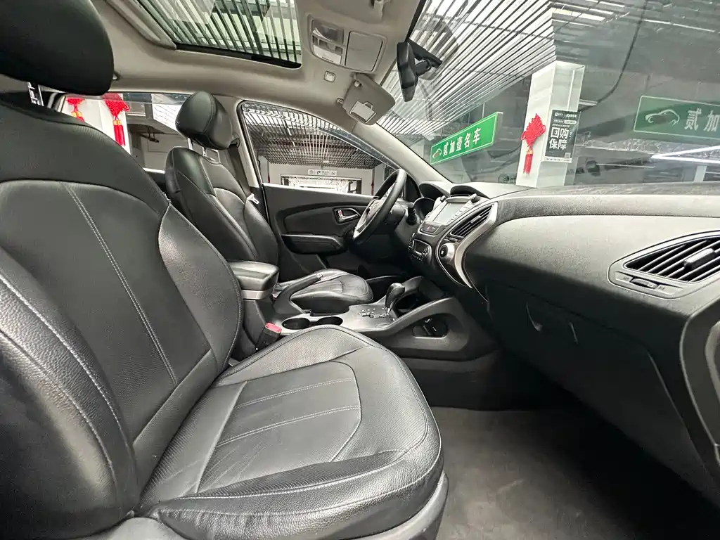 Hyundai ix35 — миниатюра 8