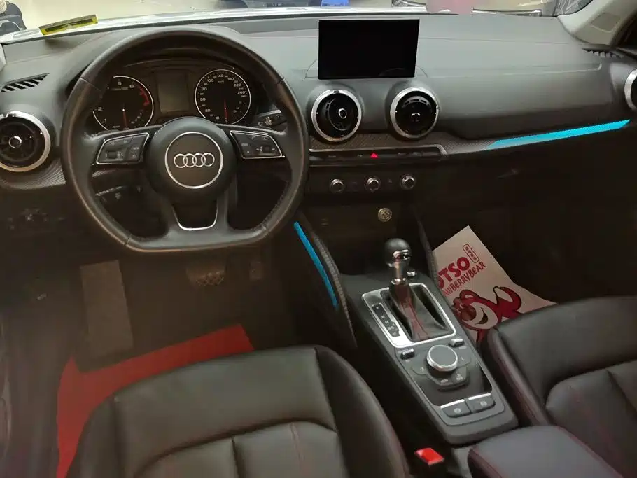 Audi Q2L — миниатюра 12