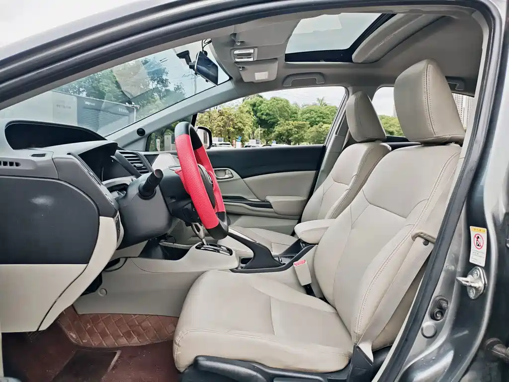 Honda Civic — миниатюра 11