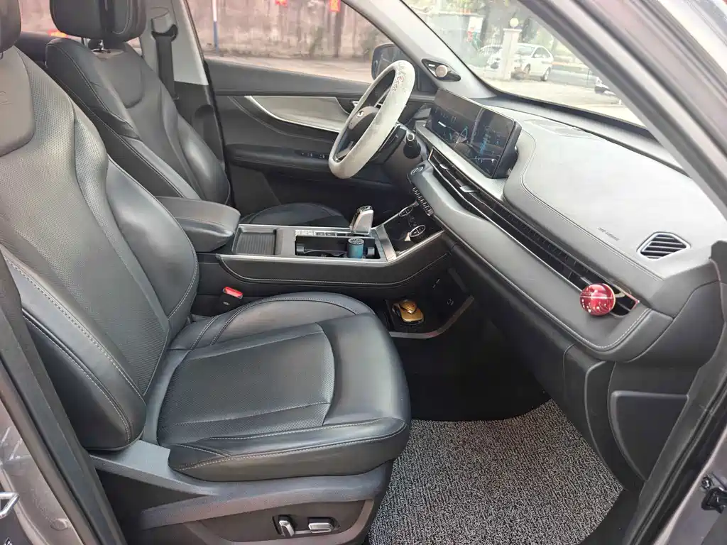 Chery Tiggo 8 — миниатюра 6