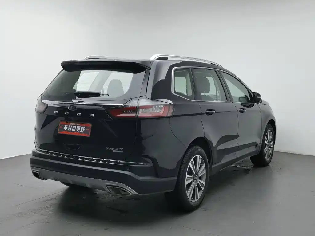Ford Edge — миниатюра 2