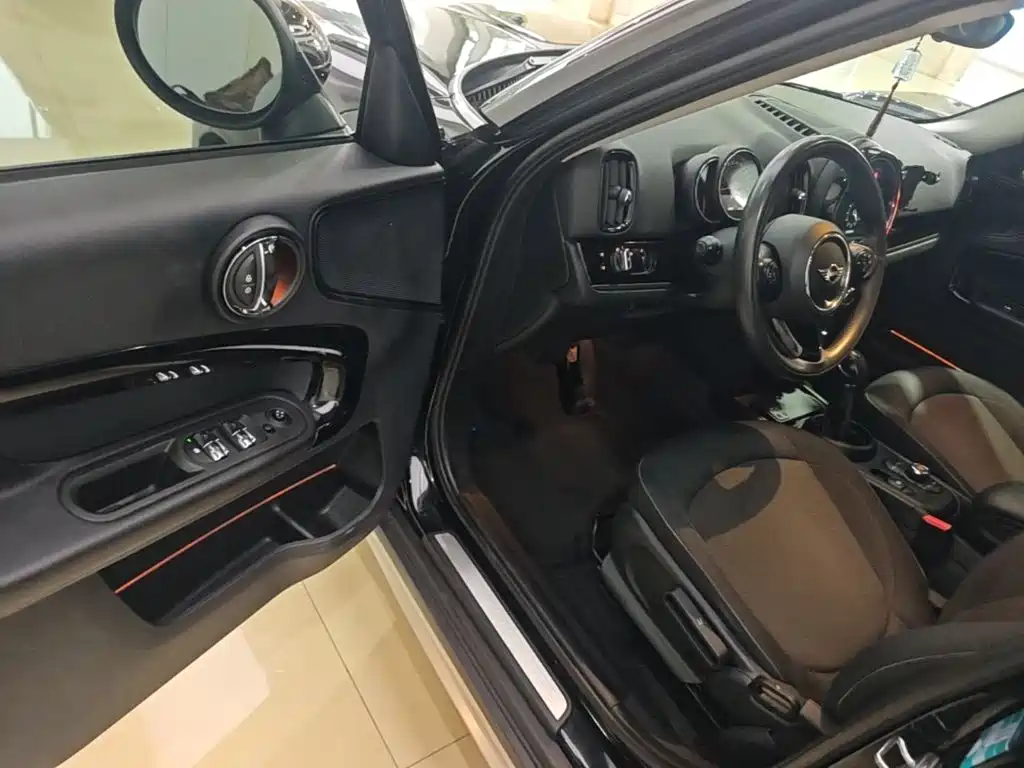 MINI Mini Countryman — миниатюра 16