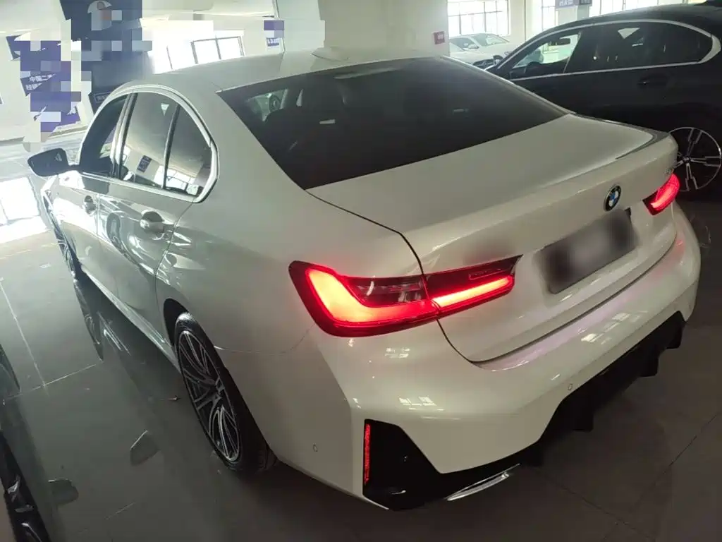 BMW 3 Series — миниатюра 5