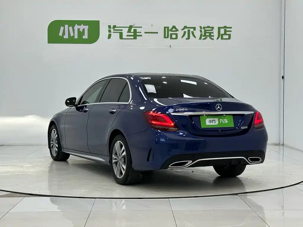Mercedes-Benz C-Class — миниатюра 4