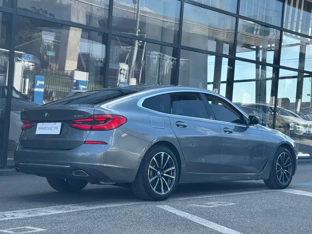 BMW 6 Series GT — миниатюра 3