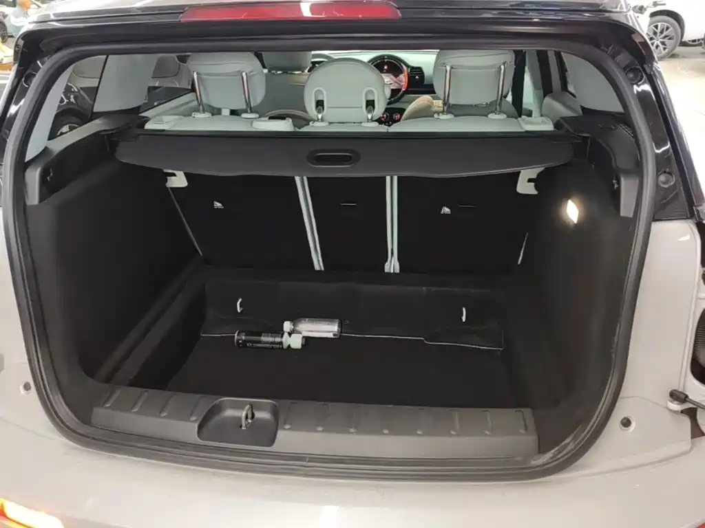 MINI Mini Clubman — миниатюра 19