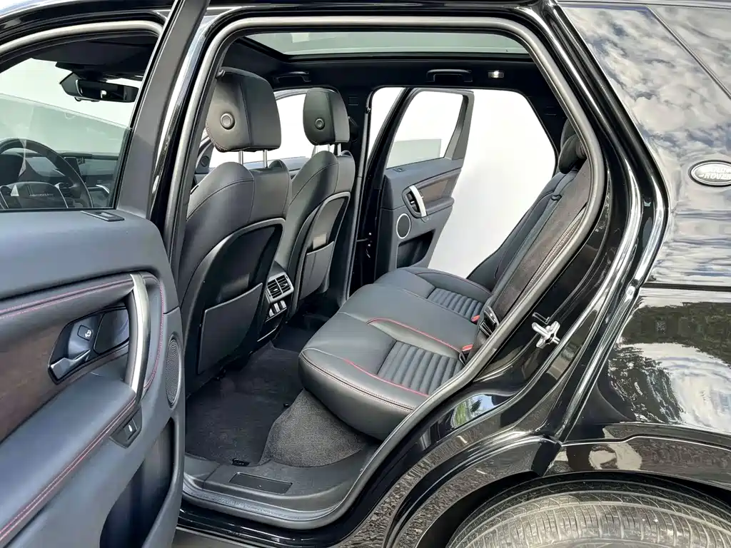 Land Rover Discovery Sport — миниатюра 9