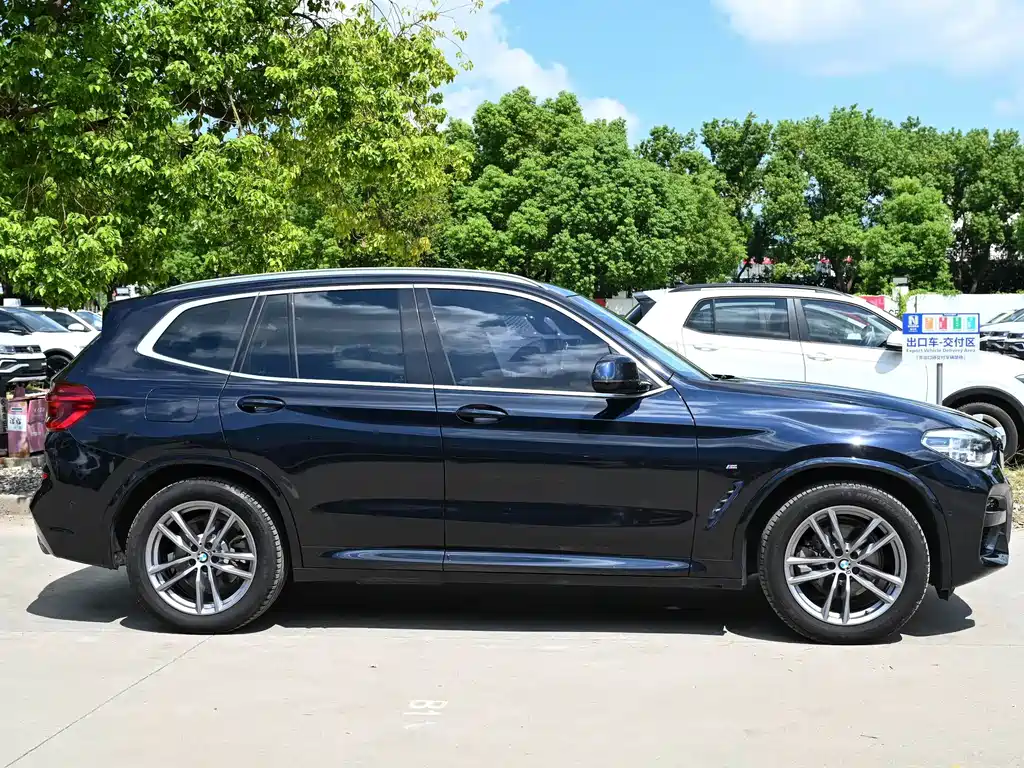 BMW X3 — миниатюра 8