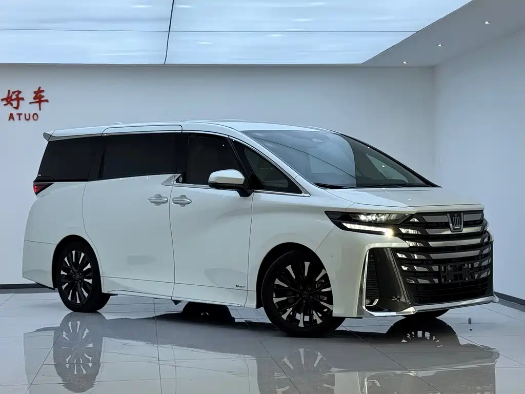 Toyota Vellfire — миниатюра 3