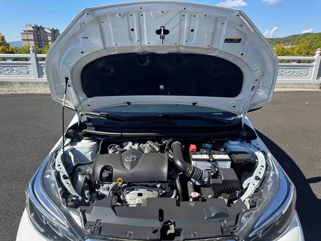 Toyota Yaris L — миниатюра 18