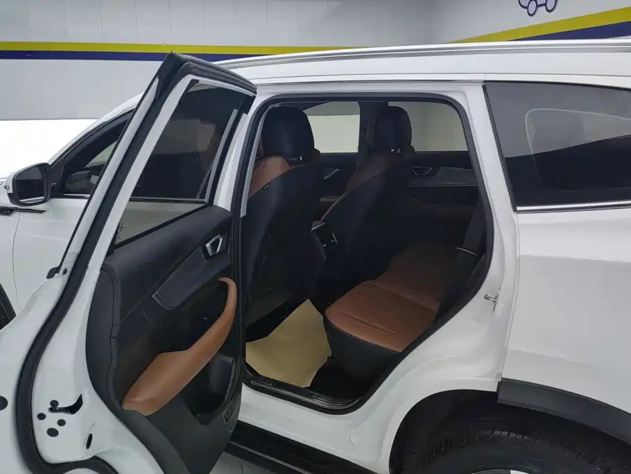 Chery Tiggo 8 PLUS — миниатюра 11
