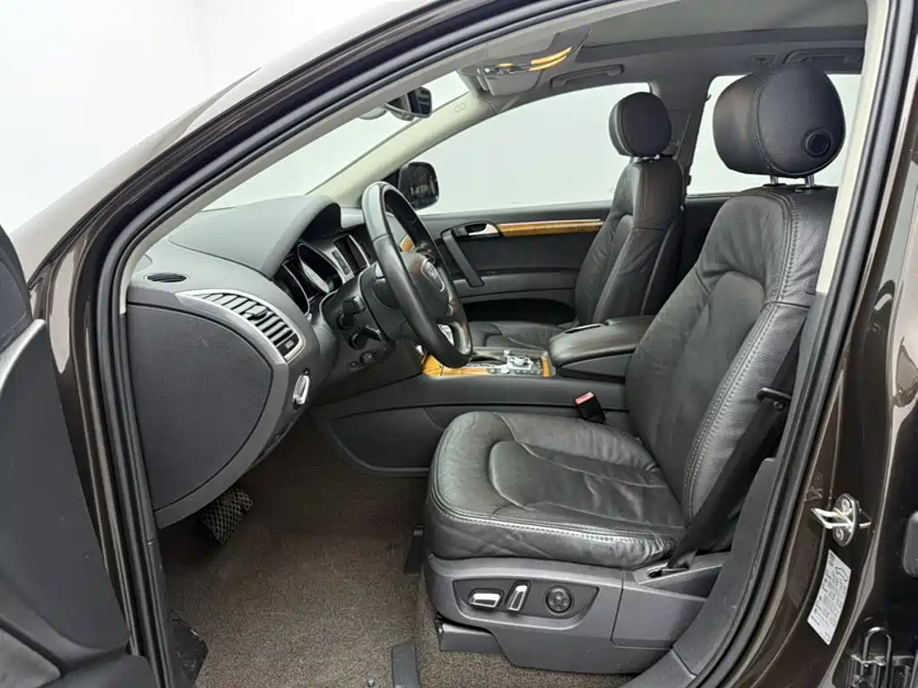 Audi Q7 2014 35 TFSI