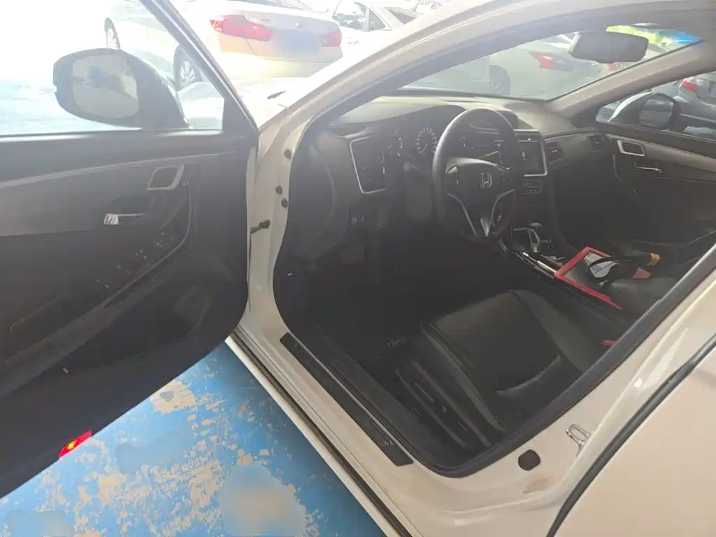Honda Spirior — миниатюра 16