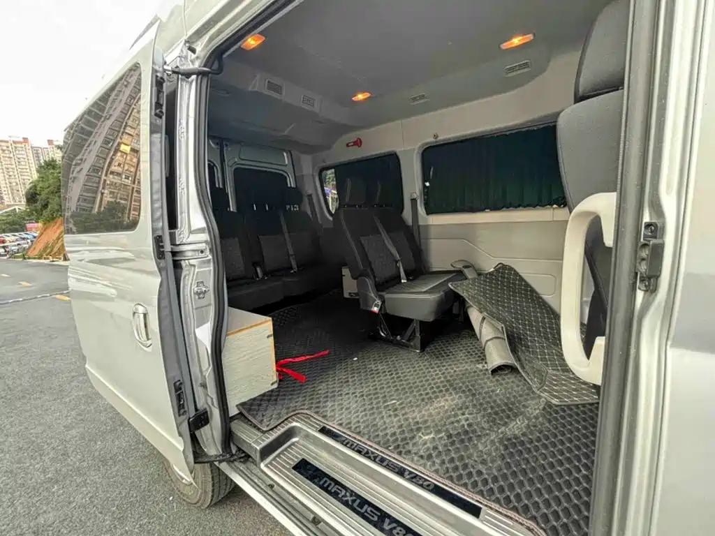 MAXUS V80 — миниатюра 2
