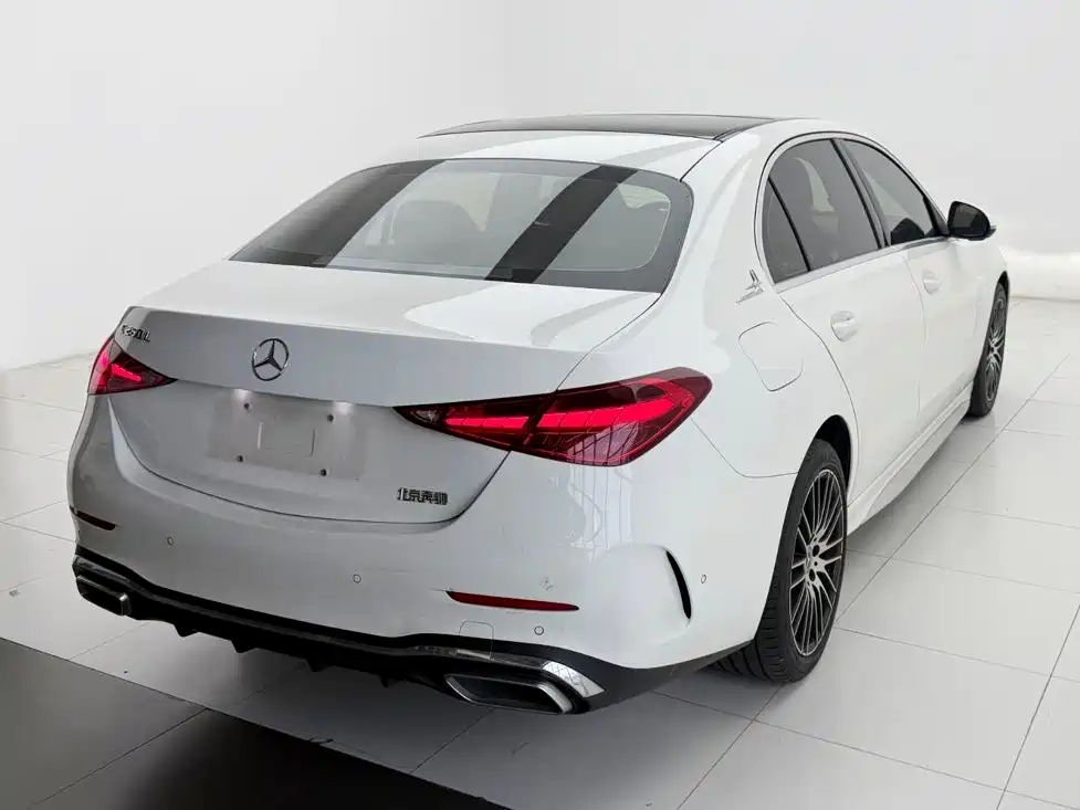 Mercedes-Benz C-Class — миниатюра 9