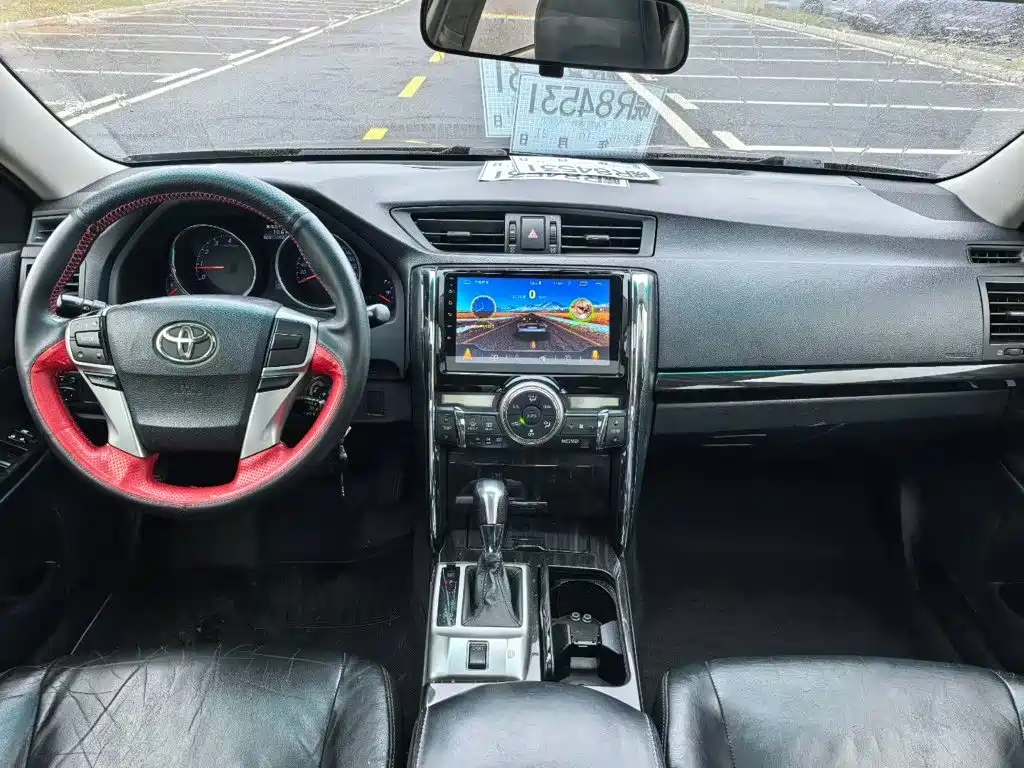 Toyota Reiz — миниатюра 5